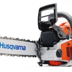 Husqvarna 562XP 20" Chainsaw, Professional w/ 6-Pack Oil & Extra Chain