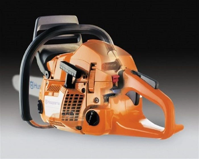 Husqvarna 562XP 28" Chainsaw Professional w/ 6-Pack Oil & Extra Chain - Image 4
