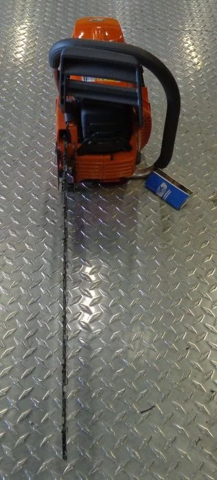 Husqvarna 390XP Chainsaw 20" Bar Professional w/ 6-Pack Oil & Extra Chain - Image 11